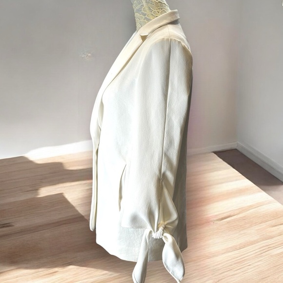 Cartonnier Jacket Women 6 White Blazer Long Sleeve Butterfly Split Anthropologie - Picture 2 of 9